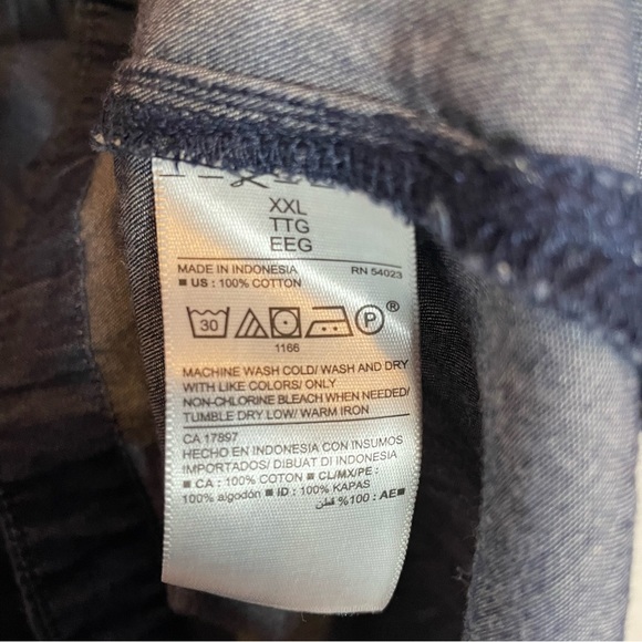 Old Navy Chambray Dress - Picture 4 of 11